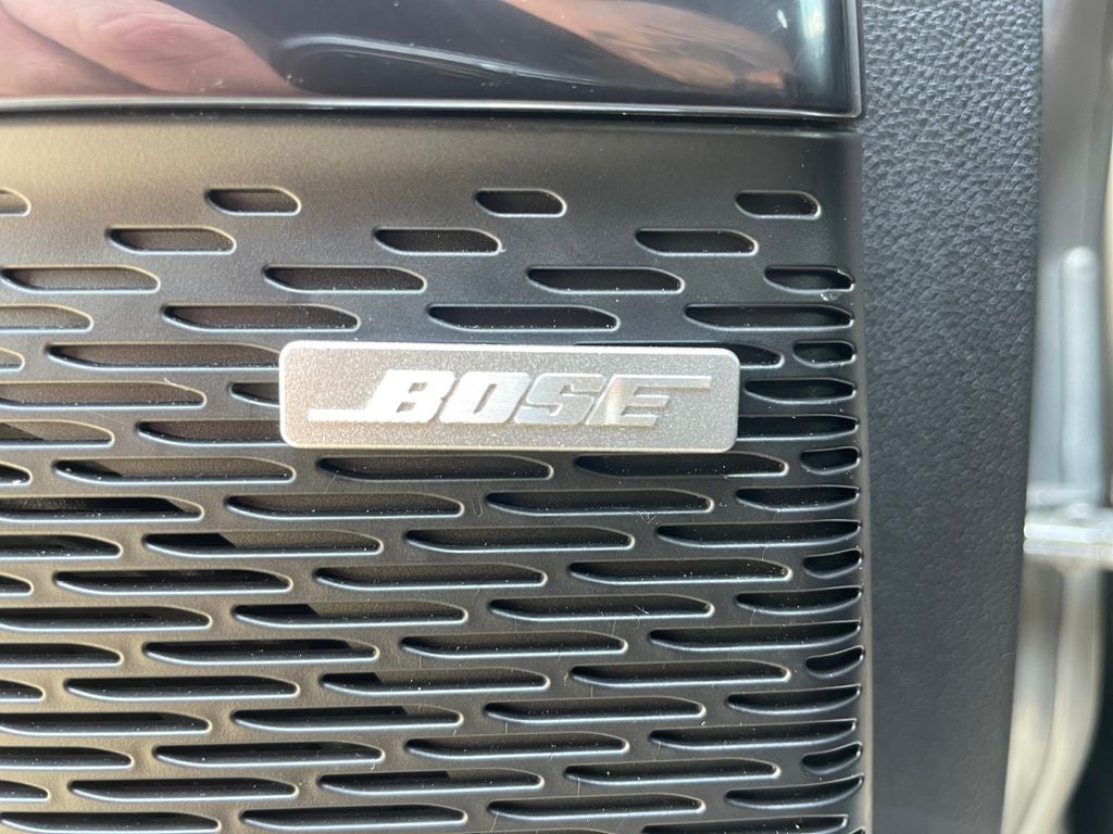 2025 GMC Acadia AT4