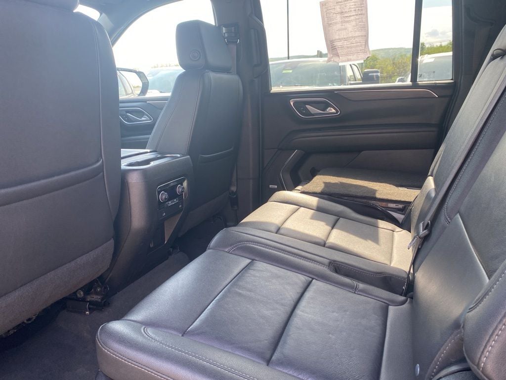 2024 Chevrolet Suburban LT