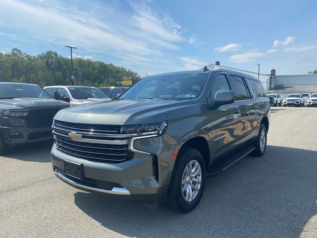 2024 Chevrolet Suburban LT