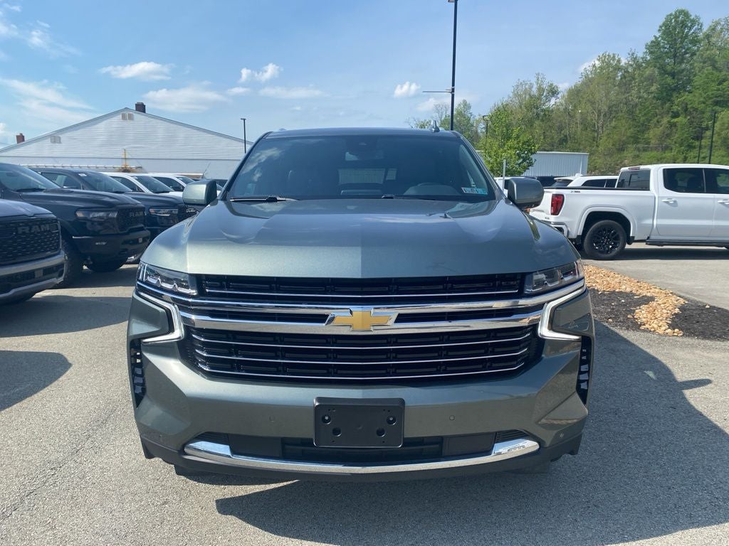 2024 Chevrolet Suburban LT