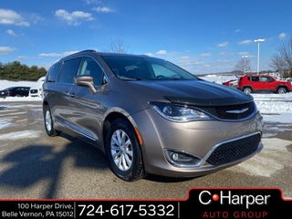 2017 Chrysler Pacifica Touring L Touring