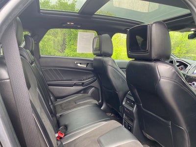 2020 Ford Edge ST