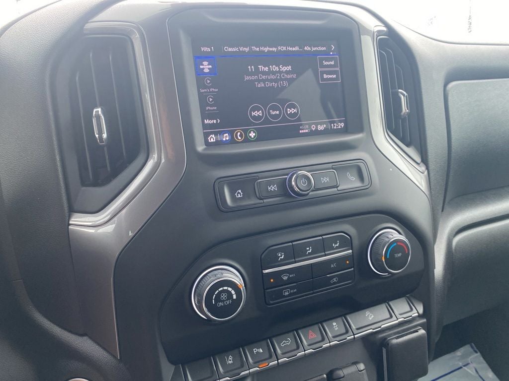 2024 Chevrolet Silverado 2500HD Custom