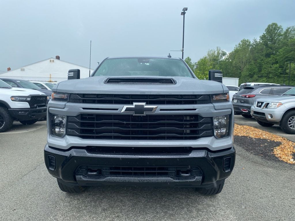 2024 Chevrolet Silverado 2500HD Custom