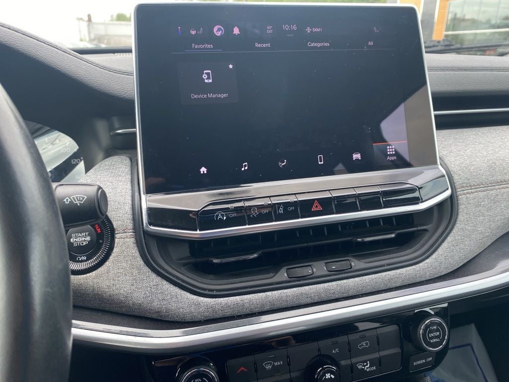 2022 Jeep Compass Latitude Lux