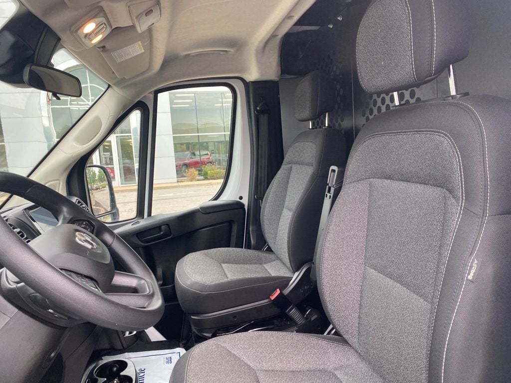 2025 RAM ProMaster 2500 Base