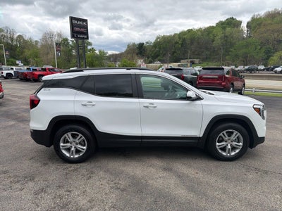 2022 GMC Terrain SLE