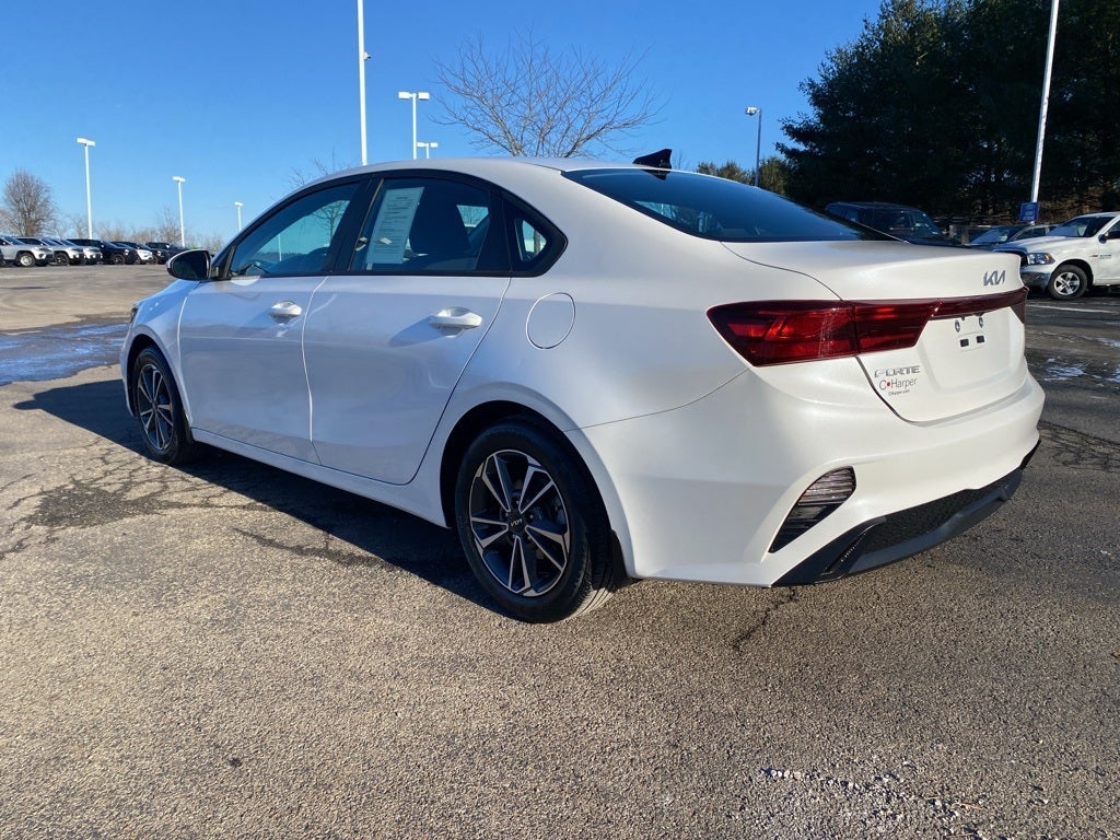 2023 Kia Forte LXS