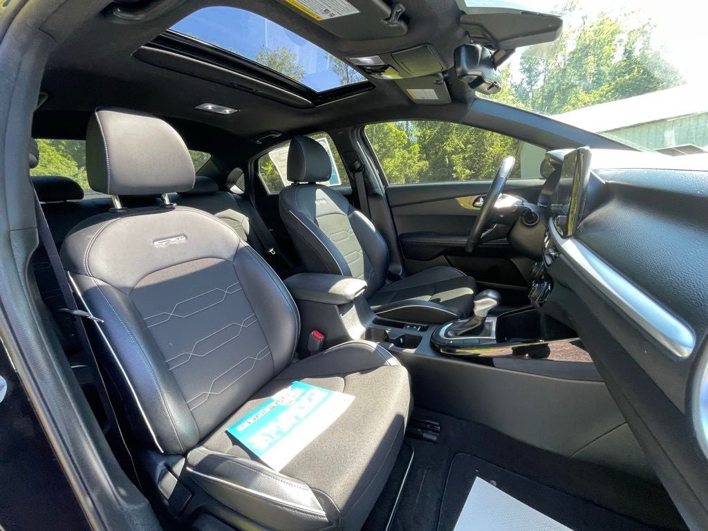 2022 Kia Forte GT-Line