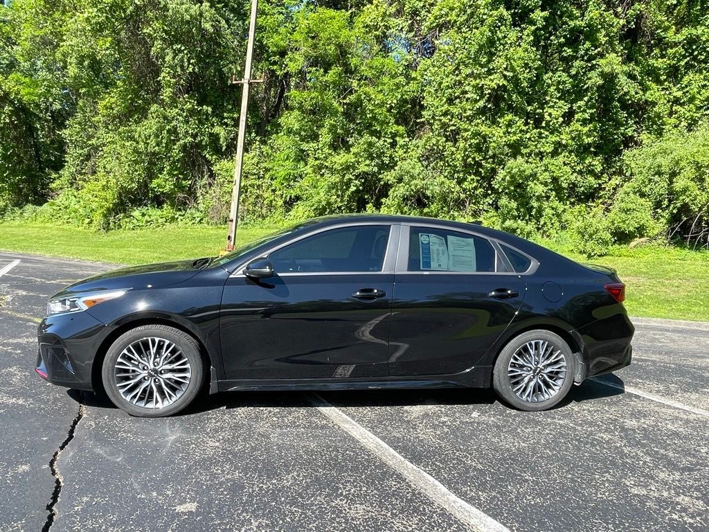 2022 Kia Forte GT-Line