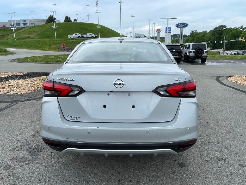 2021 Nissan Versa 1.6 SV