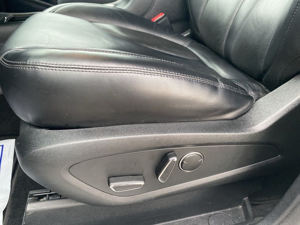 2015 Lincoln MKC Base