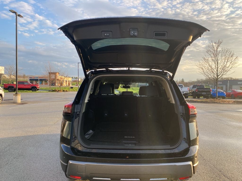 2024 Nissan Rogue SL