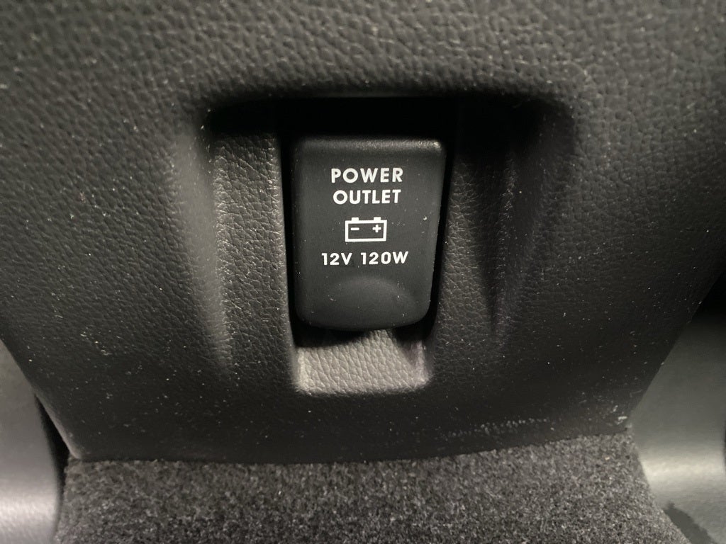 2024 Mitsubishi Eclipse Cross LE