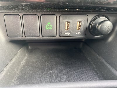 2024 Mitsubishi Eclipse Cross LE