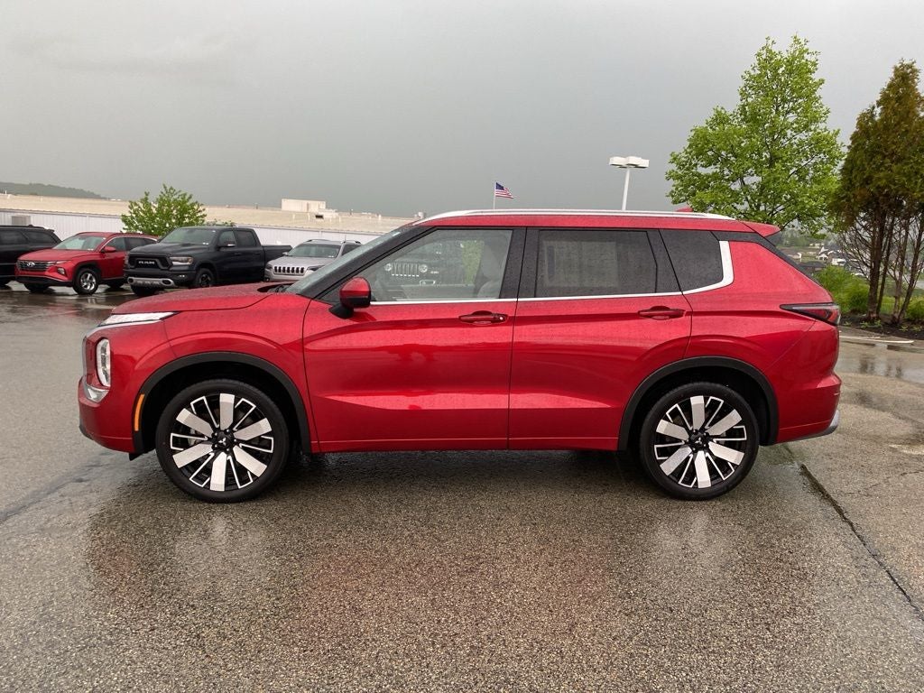 2025 Mitsubishi Outlander SEL