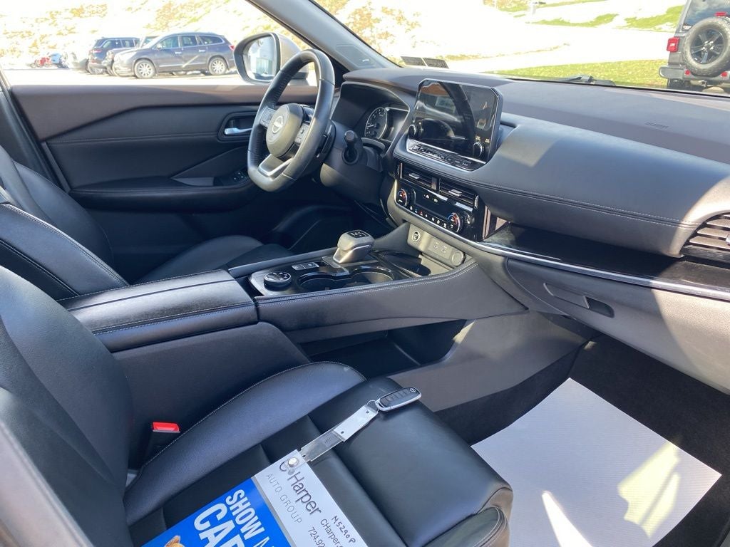 2023 Nissan Rogue SL