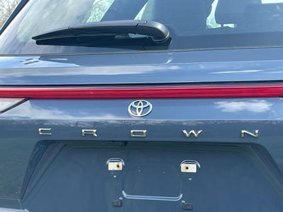 2025 Toyota Crown Signia Limited