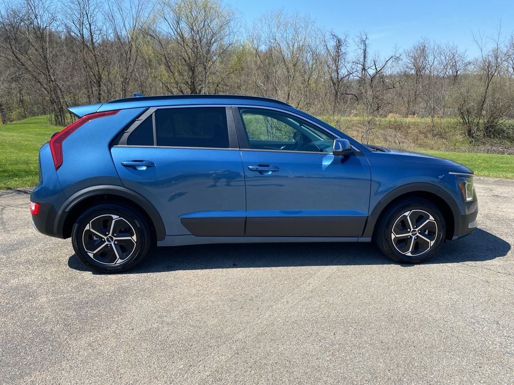 2024 Kia Niro EX