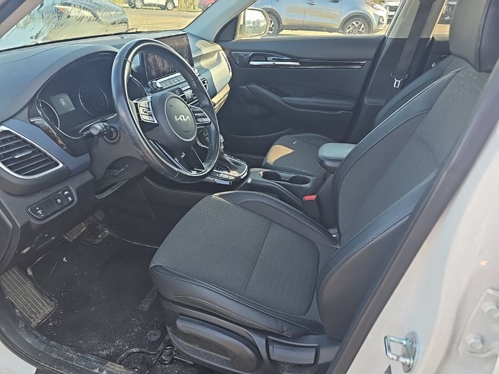 2022 Kia Seltos Nightfall