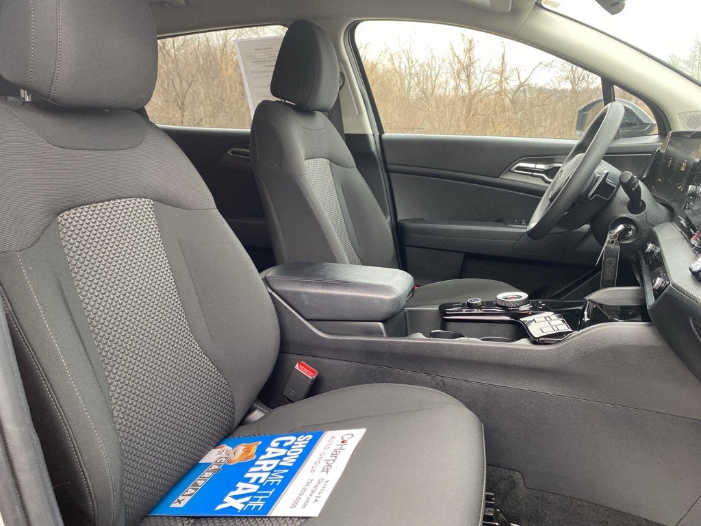 2023 Kia Sportage Hybrid LX