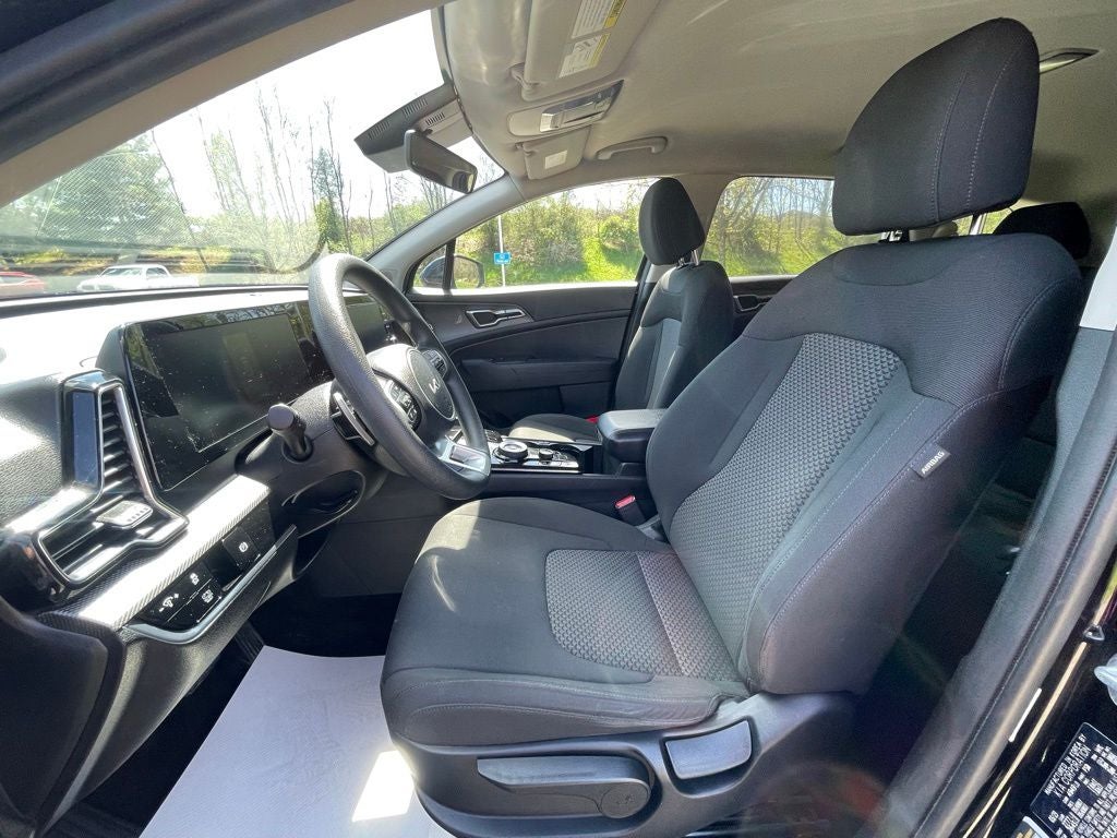 2023 Kia Sportage Hybrid LX