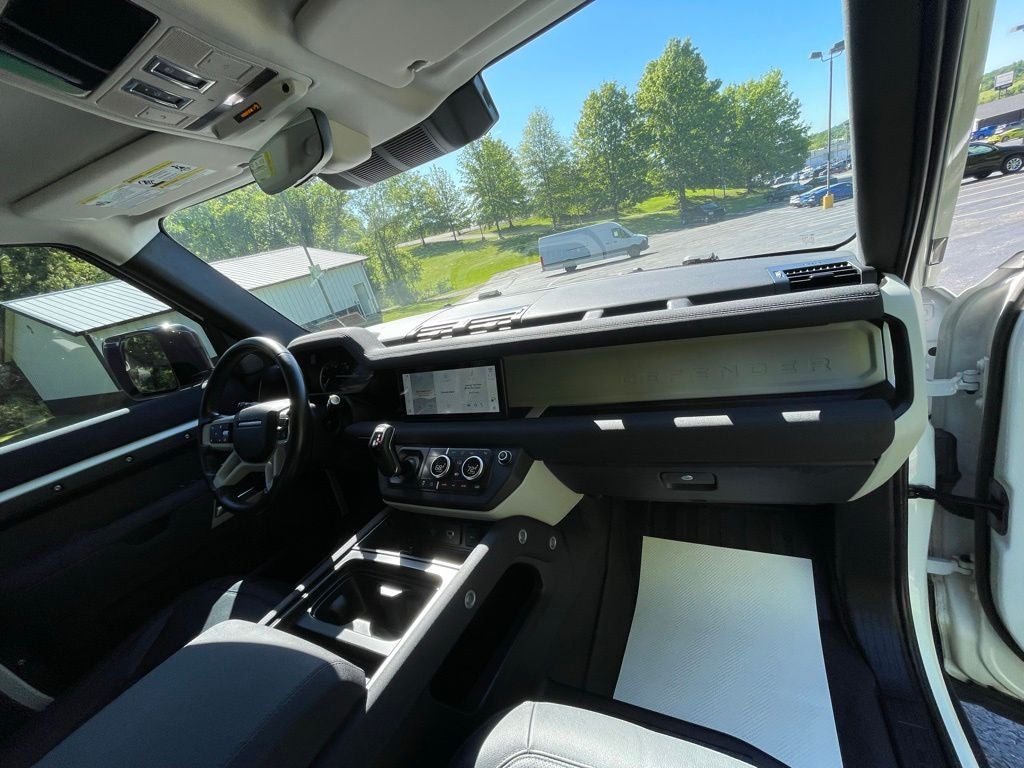 2023 Land Rover Defender 110 S