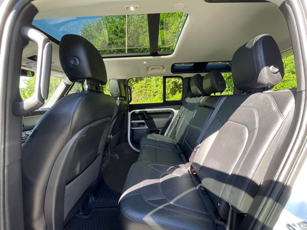 2023 Land Rover Defender 110 S