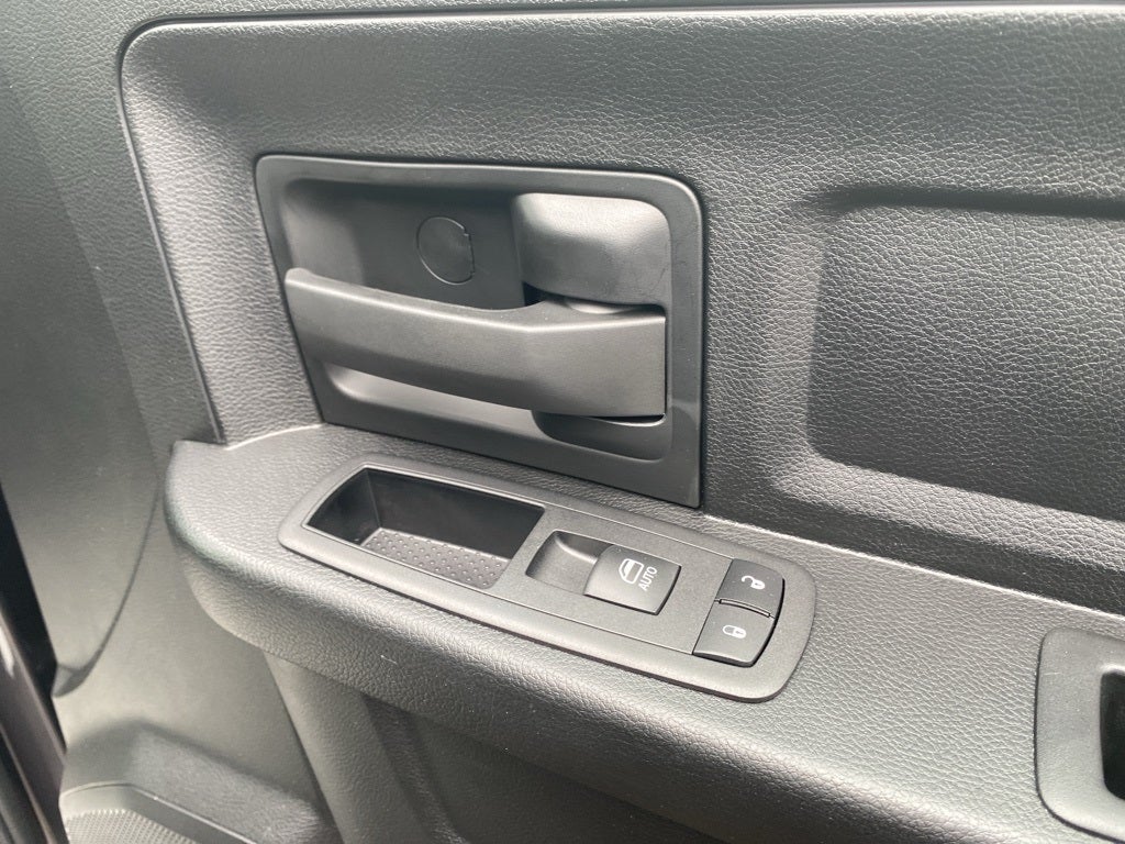 2024 RAM 1500 Classic Tradesman