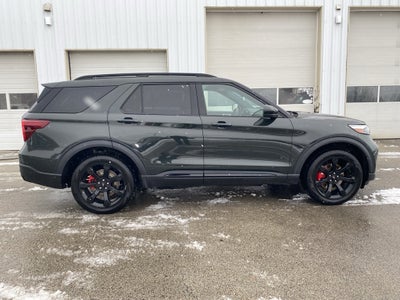 2022 Ford Explorer ST