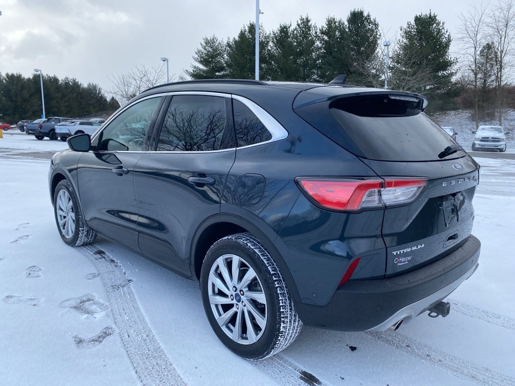 2022 Ford Escape Titanium