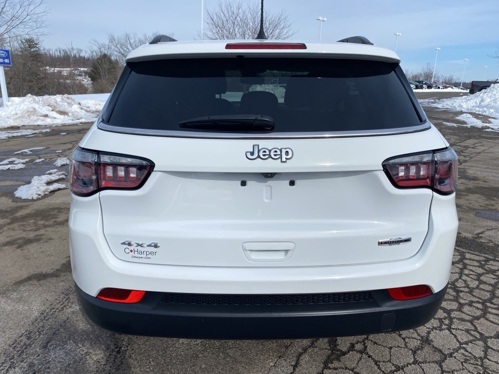 2022 Jeep Compass Latitude Lux
