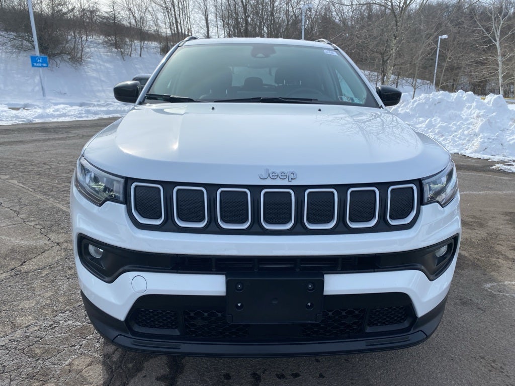 2022 Jeep Compass Latitude Lux