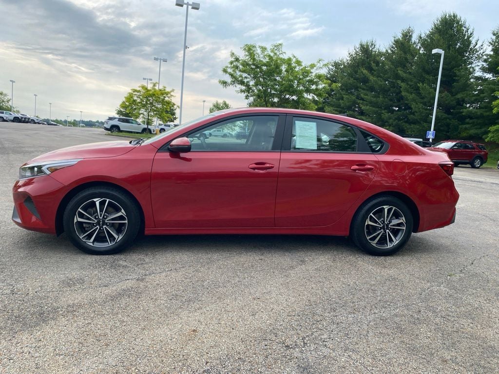 2023 Kia Forte LXS