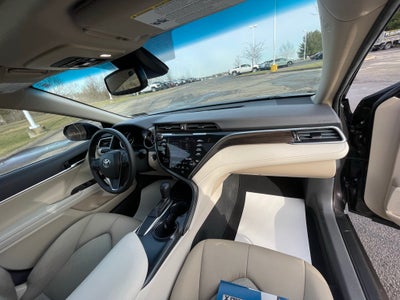 2018 Toyota Camry LE