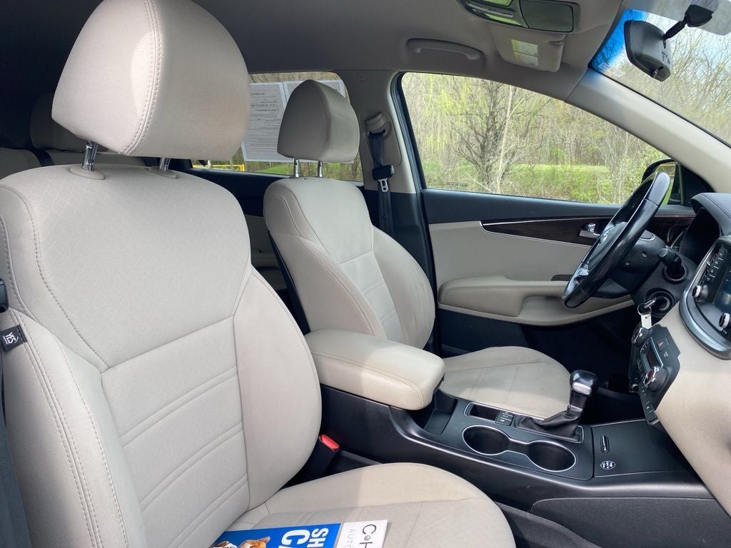 2020 Kia Sorento LX