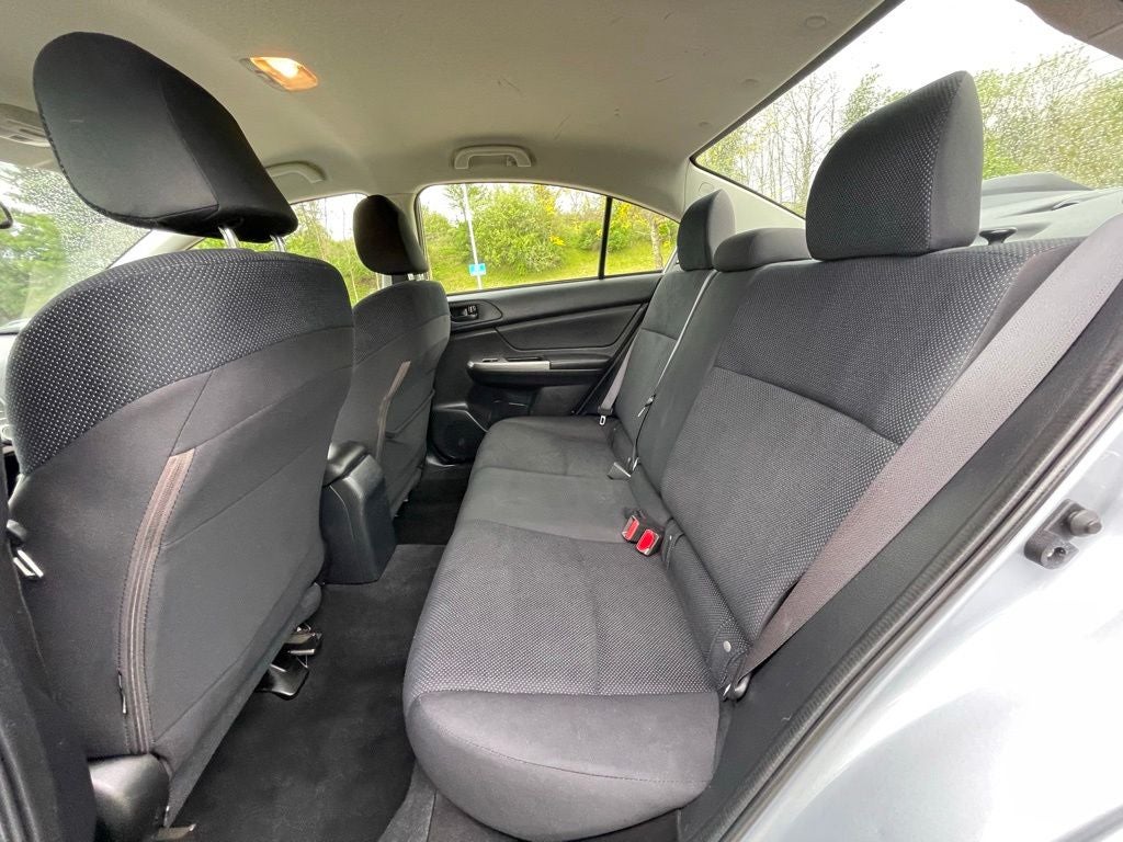 2016 Subaru Impreza 2.0i