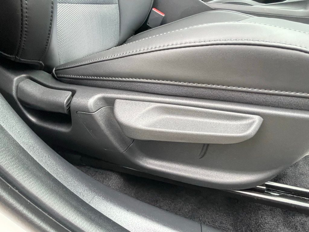 2024 Kia Niro EX Touring