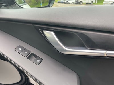 2024 Kia Niro EX Touring