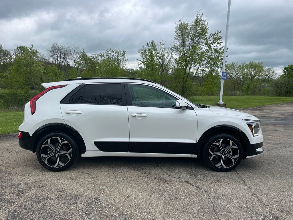 2024 Kia Niro EX Touring