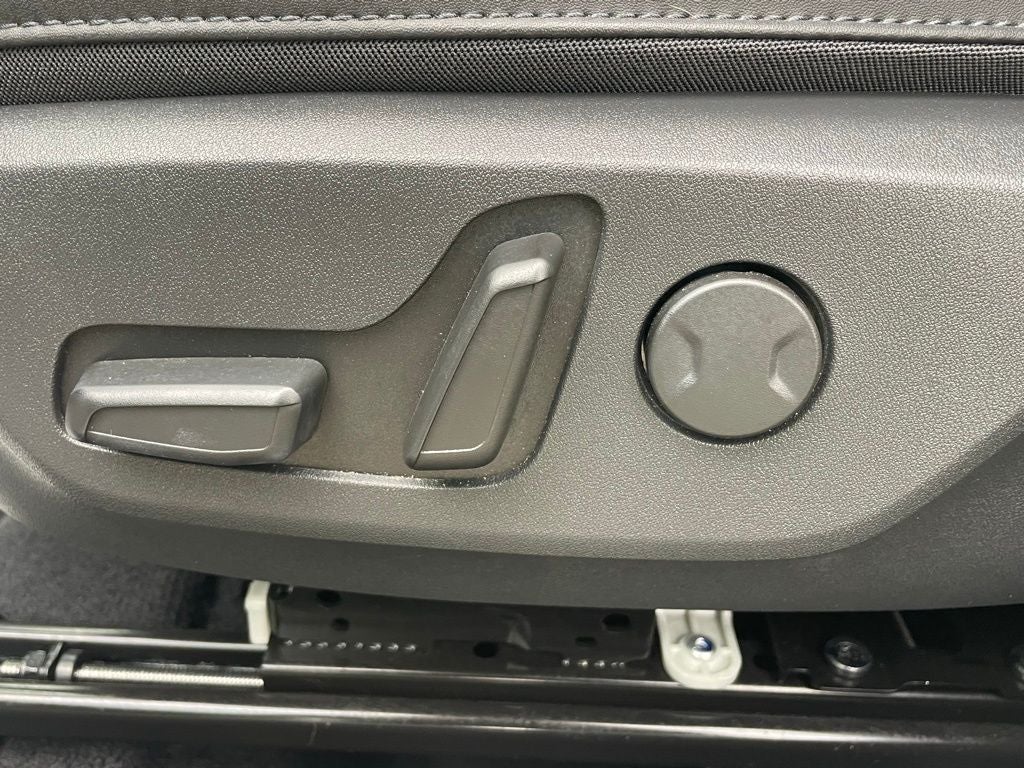 2024 Kia Niro EX Touring