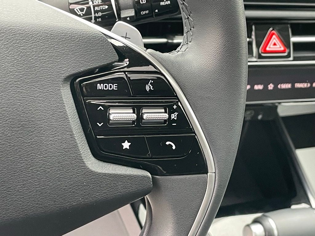 2024 Kia Niro EX Touring