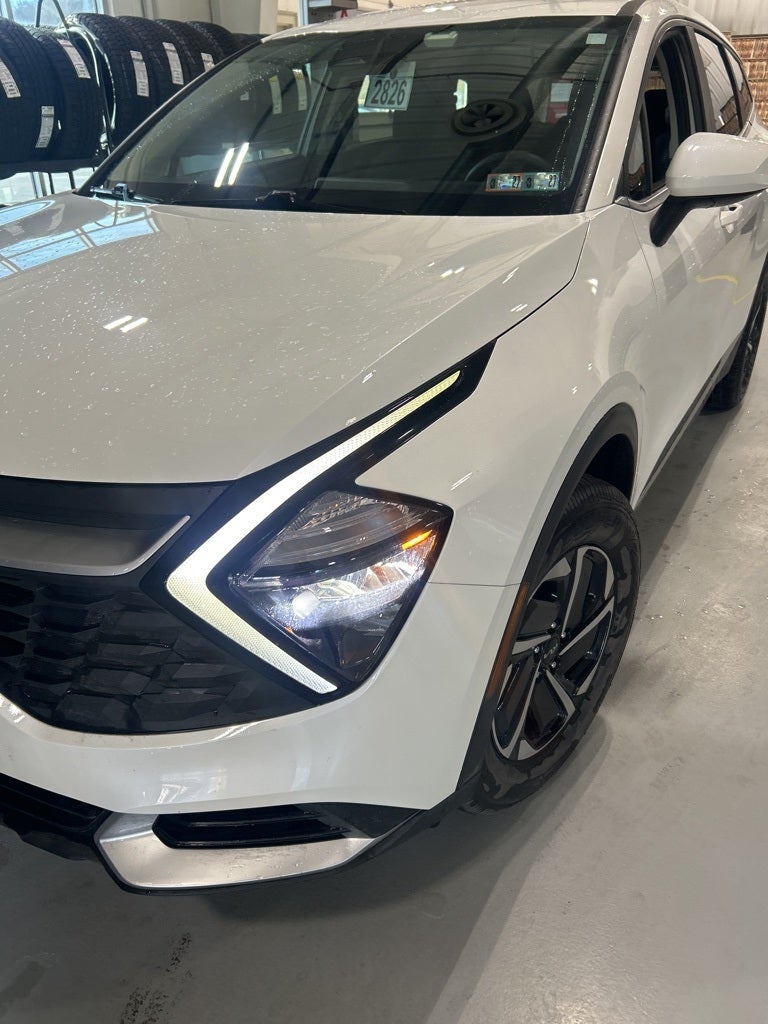 2023 Kia Sportage Hybrid LX