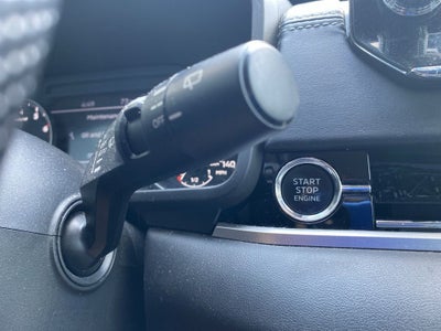 2023 Mitsubishi Outlander Base