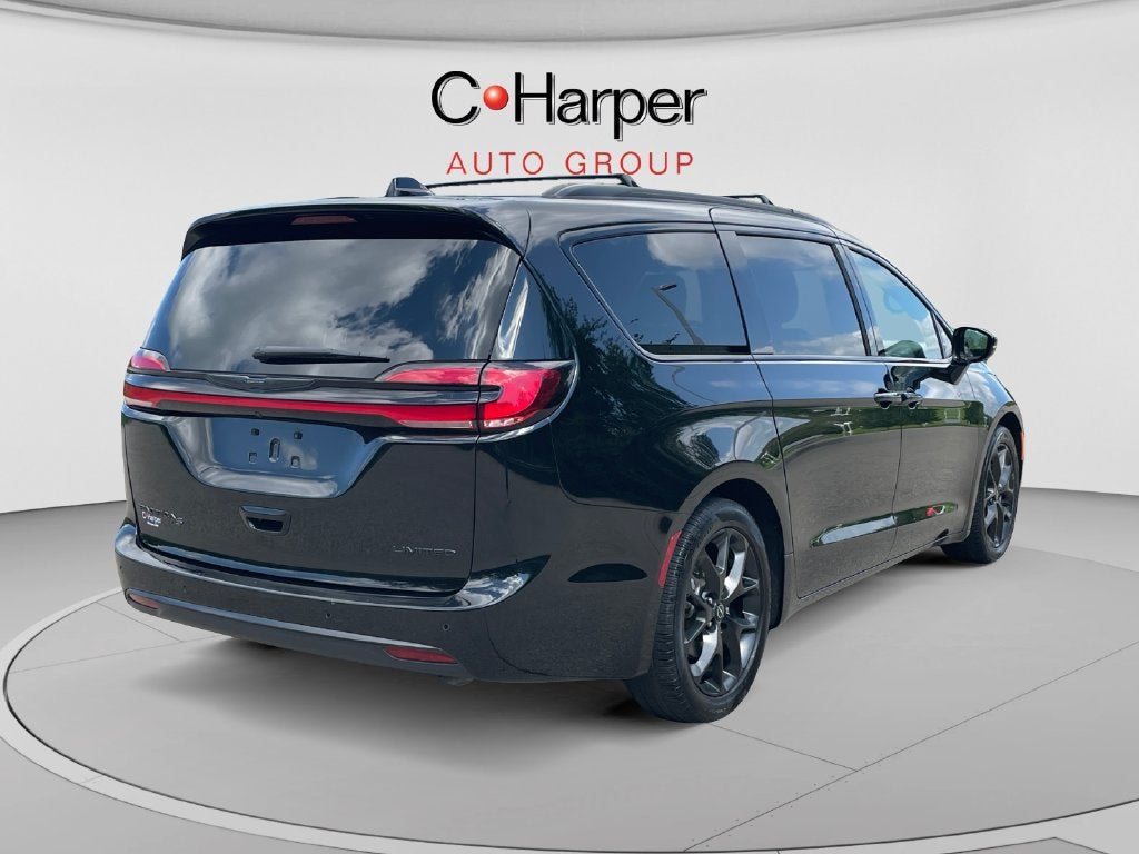 2025 Chrysler Pacifica Limited