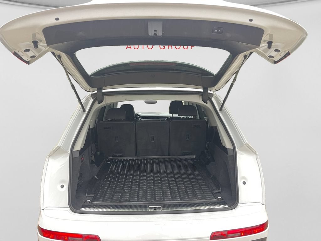 2023 Audi Q7 Premium Plus 45 TFSI quattro Tiptronic