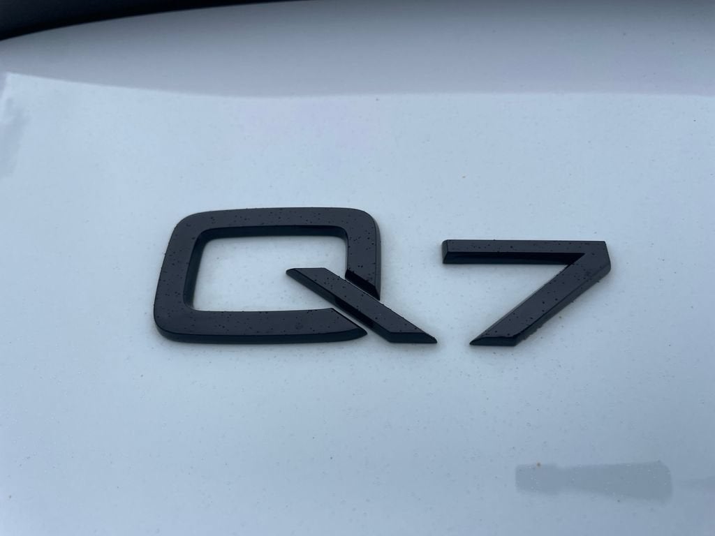 2023 Audi Q7 Premium Plus 45 TFSI quattro Tiptronic