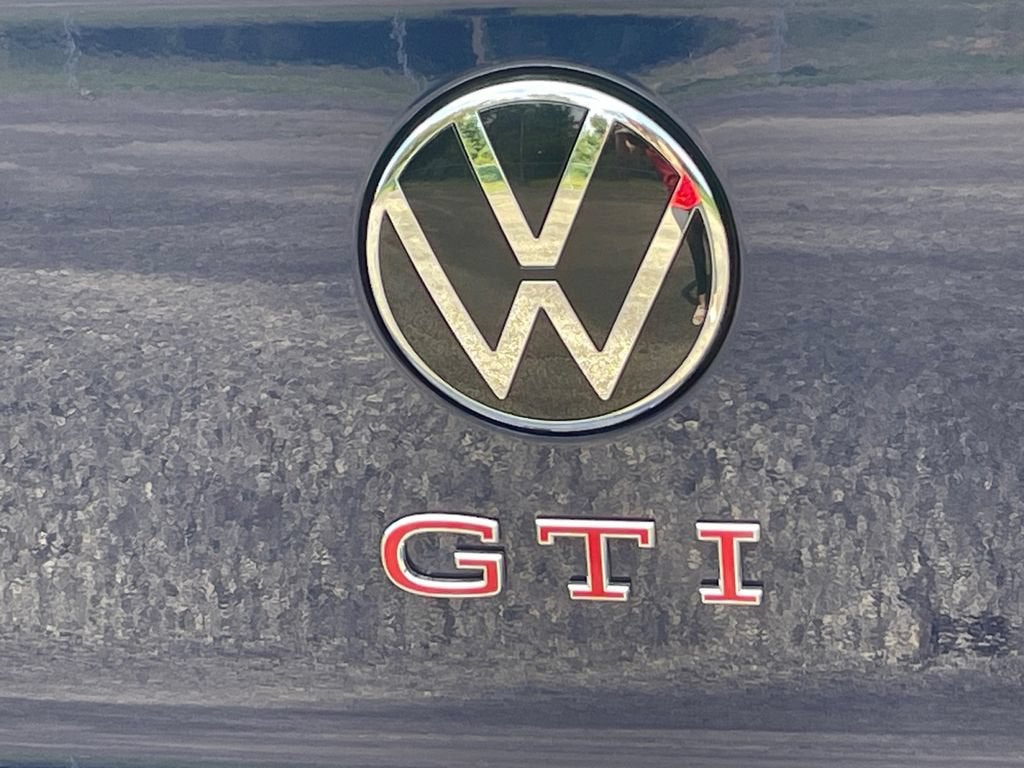 2023 Volkswagen Golf GTI 2.0T SE